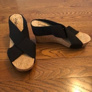 Lucky Brand Wedge Sandals